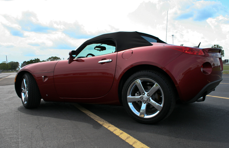 Illustration for article titled 2009 Pontiac Solstice GXP: Last Drive